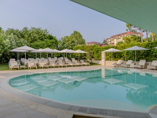 Villa Rosa Hotel in Desenzano del Garda Villa Rosa Hotel in Desenzano del Garda